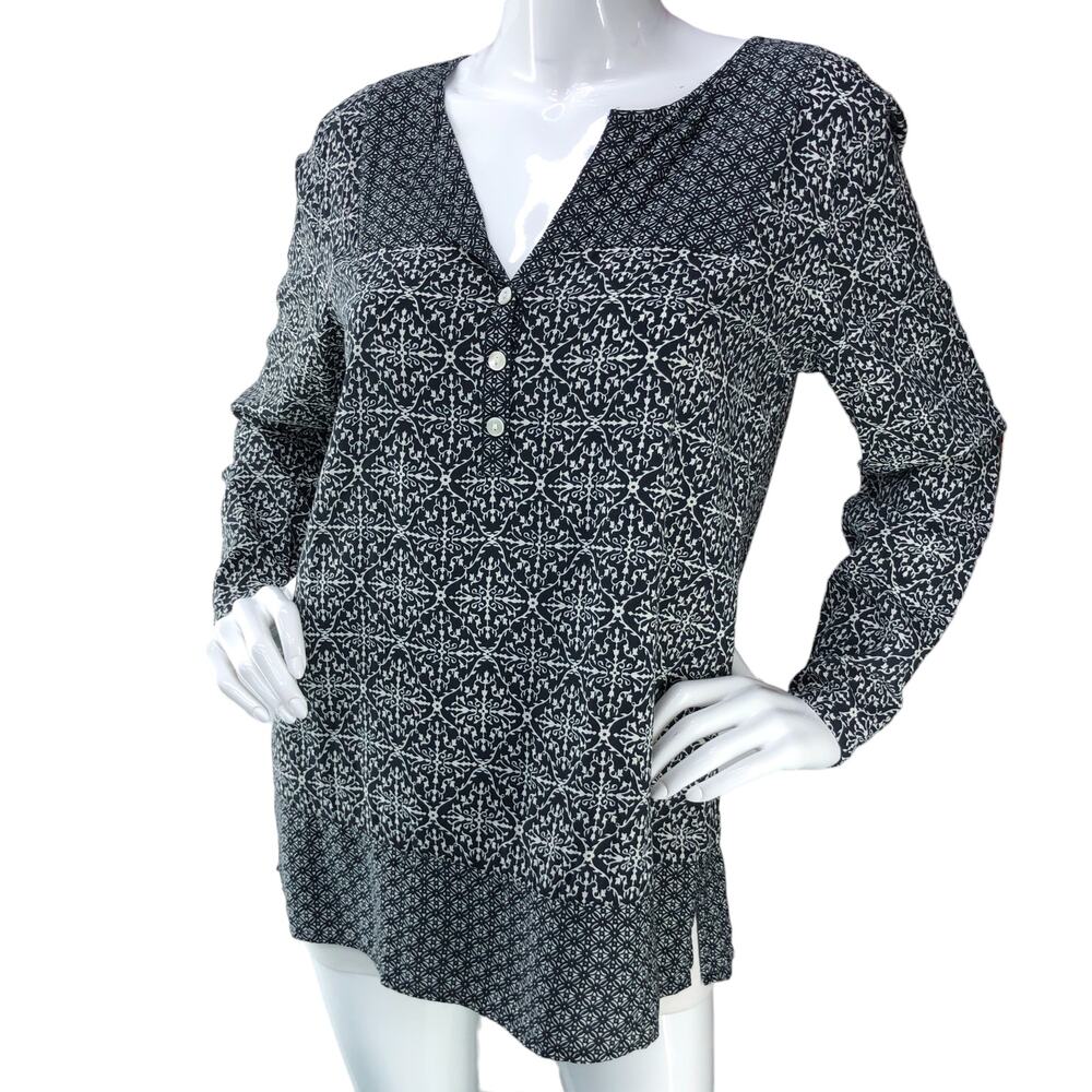J Jill Womens Size S Blouse Black White Floral Printed Top Button Detail